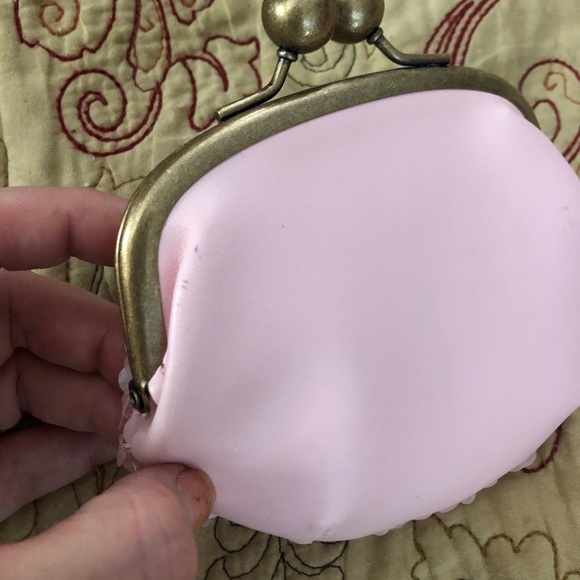 Vera Wang Pink Sequin Mini Clutch - Picture 6 of 8